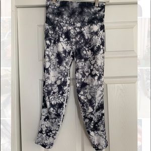 Victoria’s Secret ankle length gym pants